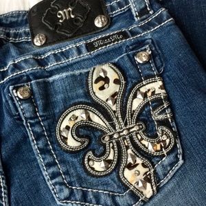 Miss Me Leopard Fleur de lis Bootcut Jeans Size 26
